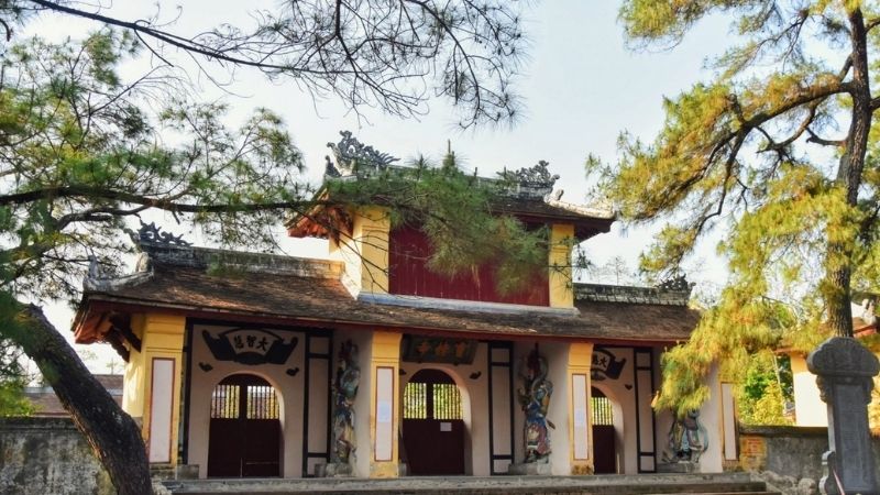 Du Hành Việt